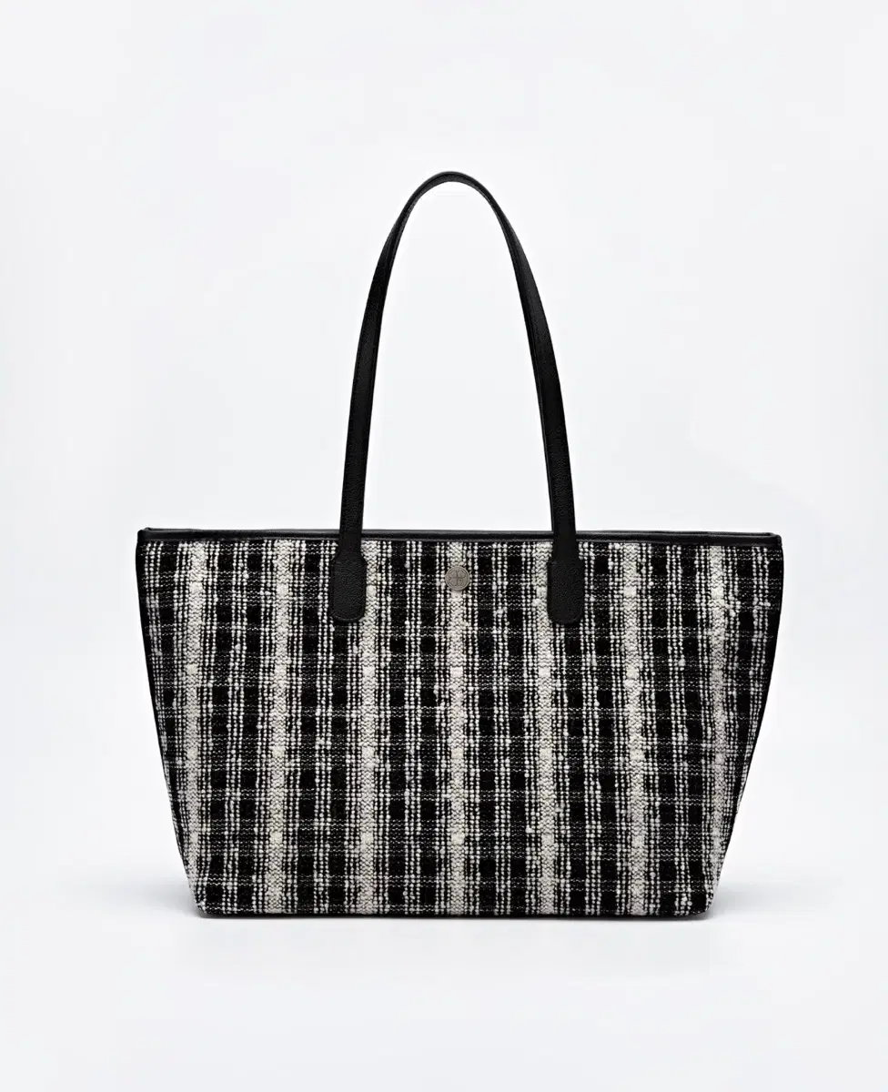 [B MY SIDE] First Queen Bag (Black)